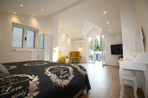 Apartamento Makarska Centre1free Parking