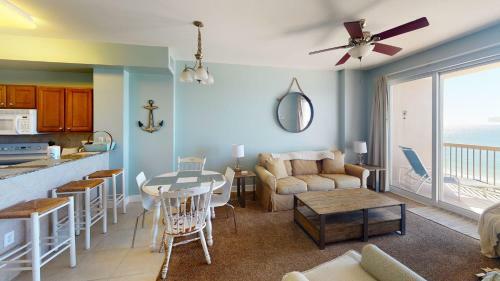 8th Floor Gulf View Beachfront Condominium