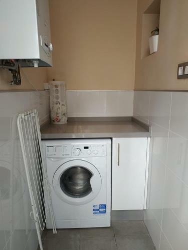Apartamento Sevilla Nervi�n Piso Con Patio