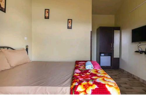 Hotel Infinity Lake View 6bhk Bungalow With Private Pool