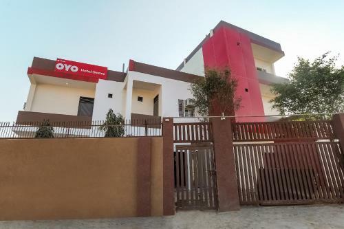 Hotel Oyo 69561 Dezire Residency