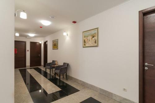 Hostal Luxury Rooms Near The Beach3