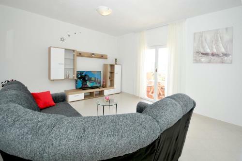 Apartment Mira