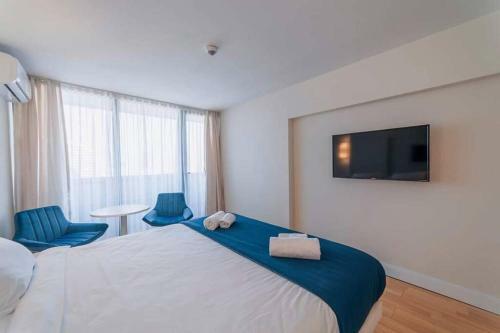 Seaview Apartment On 23-th Floor Orbi City
