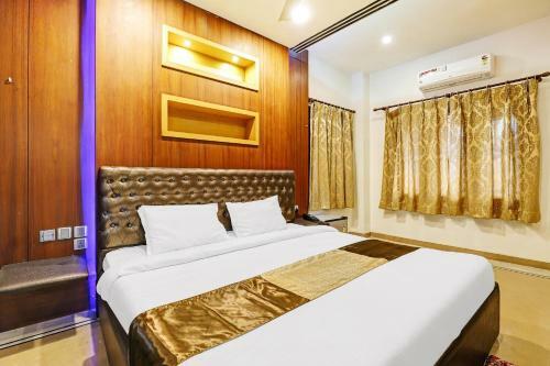 Hotel Capital O 61239 Hayat Stay Inn