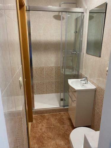 Single Room In My Apartment At The Beach