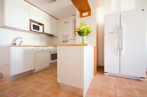 Modern Duplex With Heated Pool & 360� Sea Views