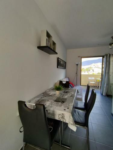 Beautiful Apartment In Residence Mare Verde