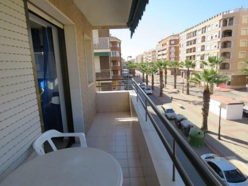 Bueno Apartamento Con Vistas El Mar