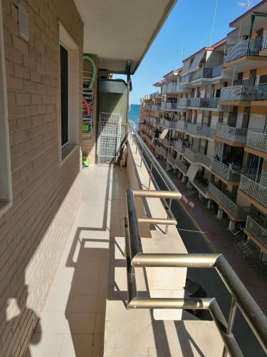 Bueno Apartamento Con Vistas El Mar