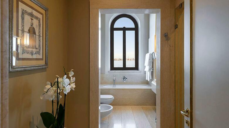 San Clemente Palace Hotel & Resort