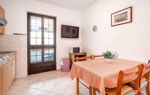 Apartment In Porec/istrien 38611
