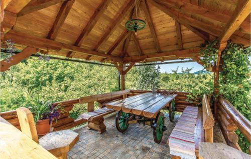 Holiday Home Donji Vuksici I