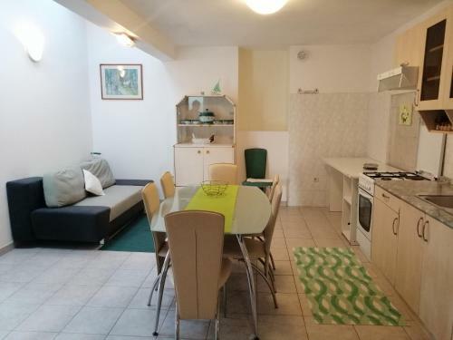 Gracia Apartments
