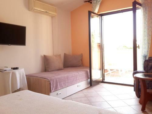 Gracia Apartments