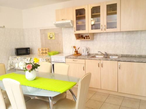 Gracia Apartments