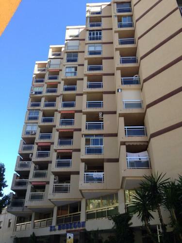 Apartment In First Row To The Sea, Almu��car