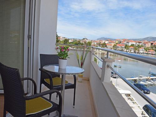 Hostal Rooms And Apartments Porat
