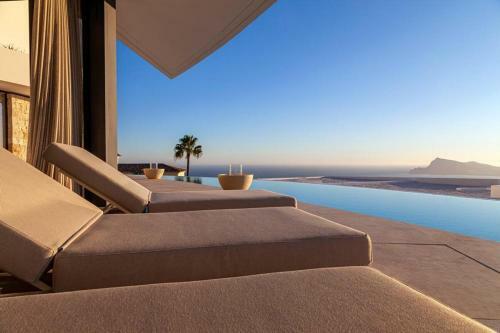 Neue Luxus Villa Mit Meerblick, Pool Und Garage