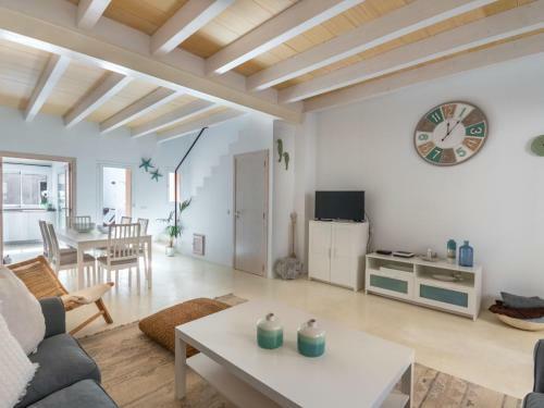 Holiday Home Can Regalat Heated Pool