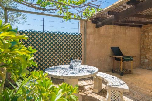 Villa Cas Capell� & Casa Rub�