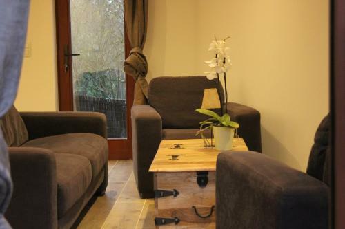Maison Neuve En Bois Pr�s de Pairy Daisa