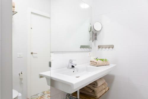 Apartamento Las Am�ricas Downtown : Prime Location Accomm.