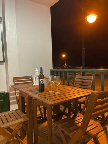 Apartamento Primera L�nea En Piscinas Naturales.