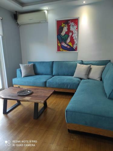 Family Apartment By The Sea