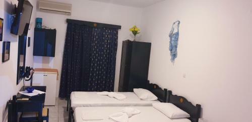 Hostal Anna Zisimos