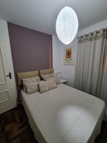 Lindo Apartamento - 3 Quartos - Na Quadra Do Mar