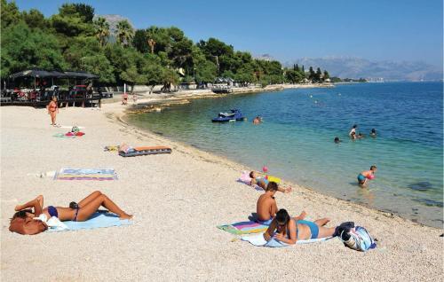 Apartment Kastel Stari 20