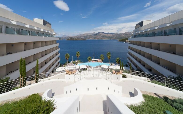 Hotel Lafodia Sea Resort