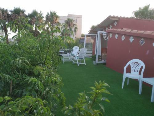 Apartamento Con Terraza Y Vistas Al Mar