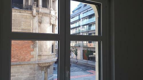 Apartamento Nuevo Lujo Centro de Bilbao + Wifi . Parking