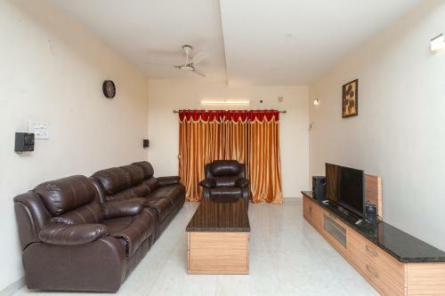 Hotel Oyo Flagship 37659 Whiteglow Service Apartments