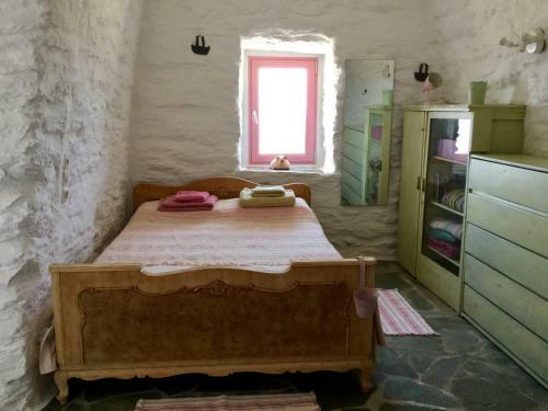 Not Traditional Original The Pink Cottage