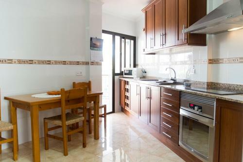 Apartamentos Vista Al Puerto