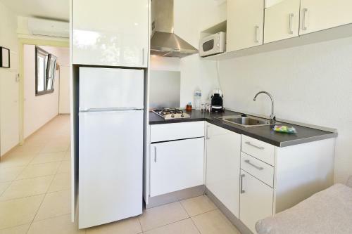 Apartamento Con Jardincito En El Centro de Cadaqu�s