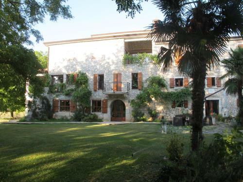 Hostal Villa Castello Rausch