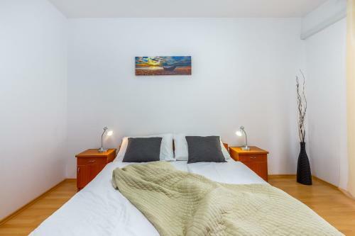 Apartments Nada
