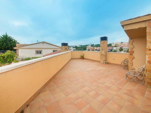 R58 Villa Arrabal Con Piscina Y Gran Patio