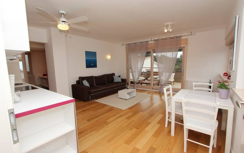 Apartments Makado