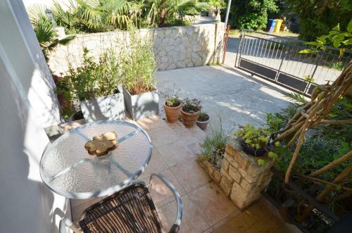 Apartments Mirta