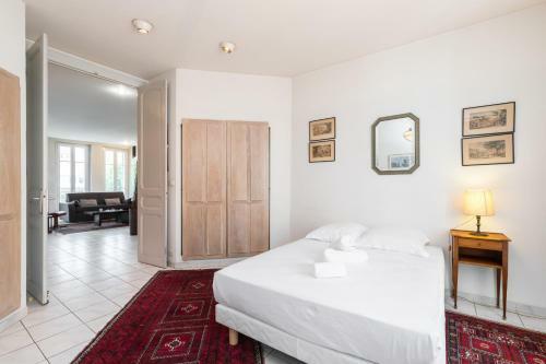 Apartamento Large 2 Bdrs Downtown - 6 Pax & AC