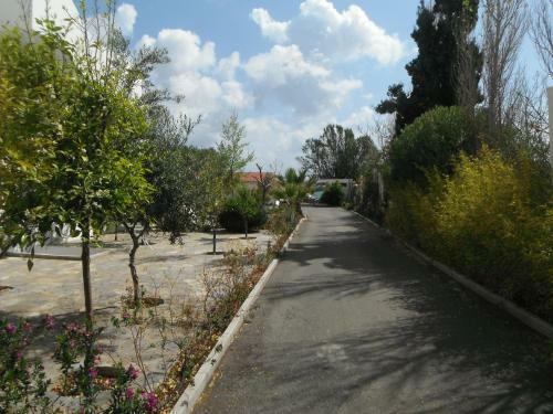 Mandorla Apartments