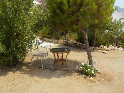 Mandorla Apartments