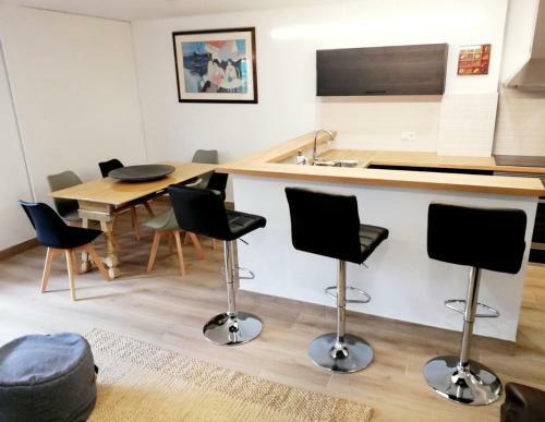 Apartamento Sunny Duplex In Front Of Campello Beach