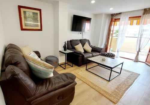 Apartamento Sunny Duplex In Front Of Campello Beach