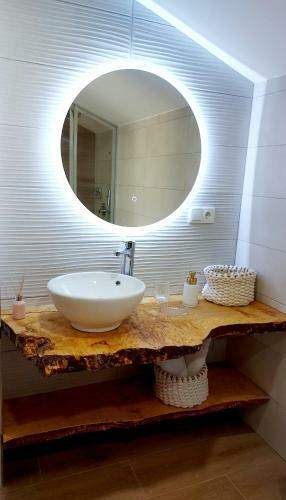 Apartamento Sunny Duplex In Front Of Campello Beach